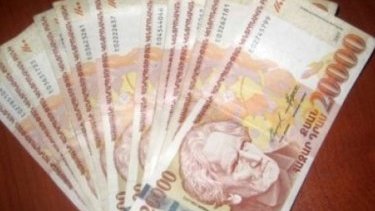 "Укрепление" драма. Обернется ли это кризисными явлениями в экономике Армении?