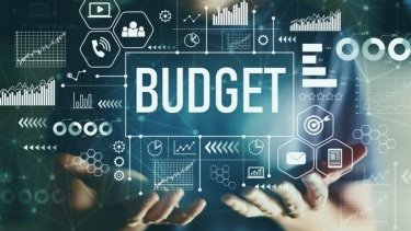 Депутат: доля госпошлин в бюджетных доходах Азербайджана самая низкая в регионе