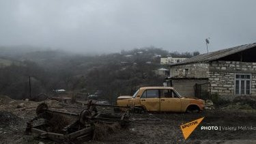 От жителей села Храморт в Карабахе требуют покинуть свои дома?