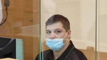 Sputnik Ermənistan: Viken Eulçekçiana vətəninə dönmək istədiyinə görə  20 il iş kəsilib